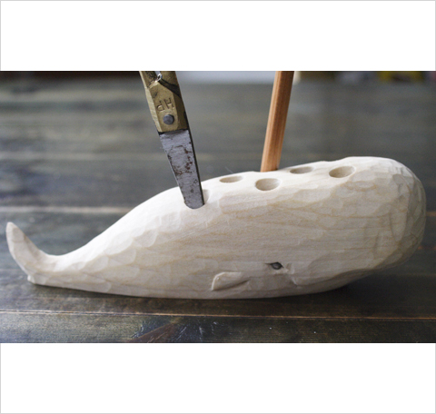 クジラのペンスタンド゙