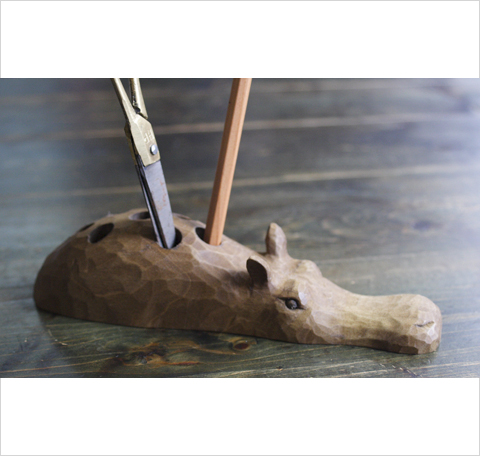 カバのペンスタンド